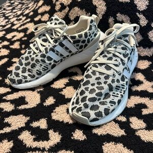 Adidas Black and White Sneakers with Bold Pattern